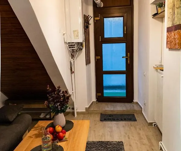 Apartment Aries Postavarului Brasov